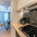 Pomorskie Monte Cassino 27 Deluxe 아파트 *