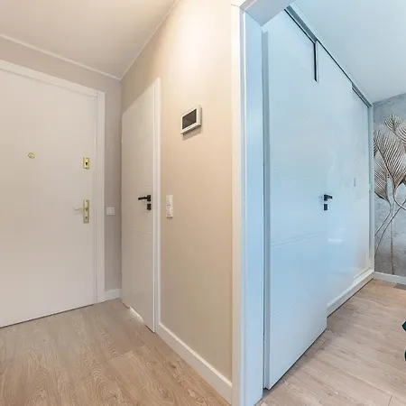 Apartment Pomorskie Monte Cassino 27 Deluxe *